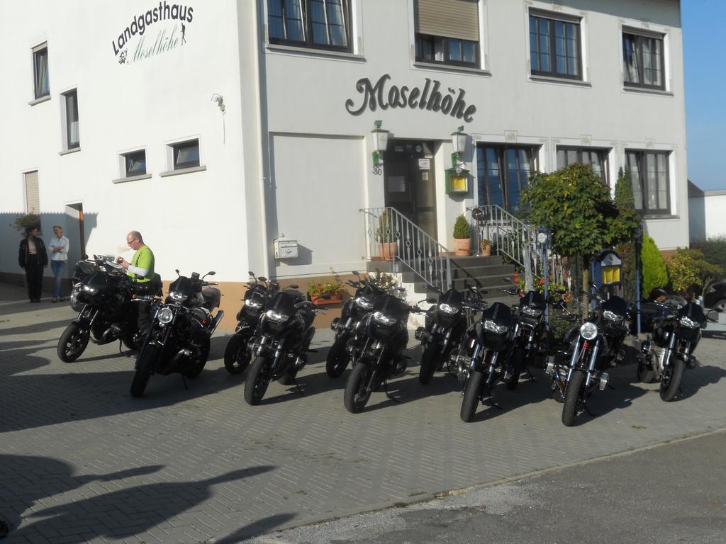 Landgasthaus Moselhoehe Blankenrath Exterior foto